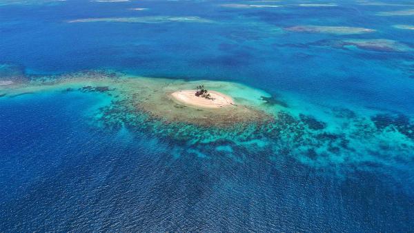 San Blas Islands, Panama (© bgremler/Shutterstock)