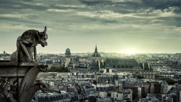 Chimera of Notre-Dame de Paris, France (© scaliger/Getty Images)