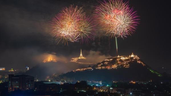 Fireworks over Phra Nakhon Khiri, Phetchaburi, Thailand (© noomcpk/Shutterstock)