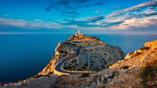 Formentor Lighthouse, Mallorca, Balearic Islands, Spain (© Allard Schager/Getty Images)