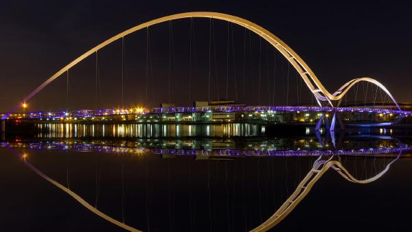 Infinity Bridge in Stockton-on-Tees, England (© Bahadir Yeniceri/Shutterstock)