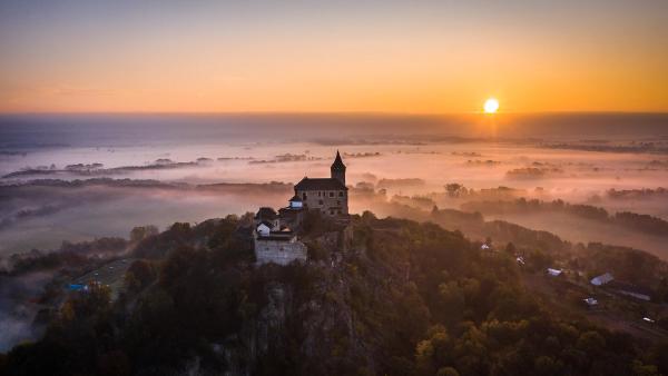 Kunětická hora Castle, Bohemia, Czechia (© Marek Saroch/Alamy)