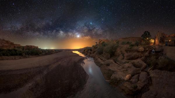 Milky Way, Aït Benhaddou, Morocco (© Cavan Images/Getty Images)