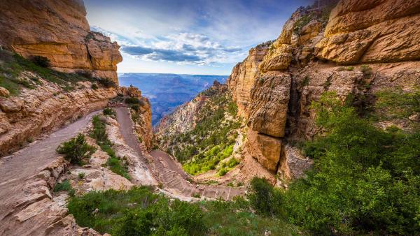 South Kaibab Trail in Grand Canyon National Park, Arizona (© Roman