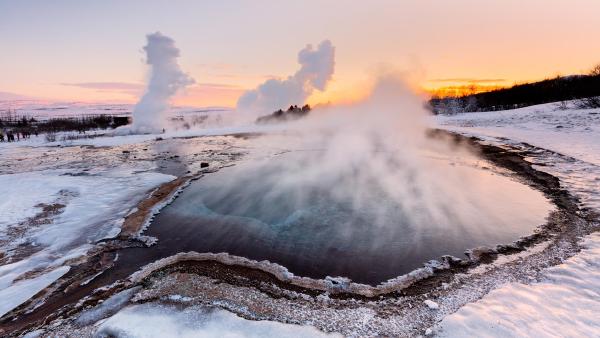 Strokkur geyser in Iceland (© John and Tina Reid/Getty Images)