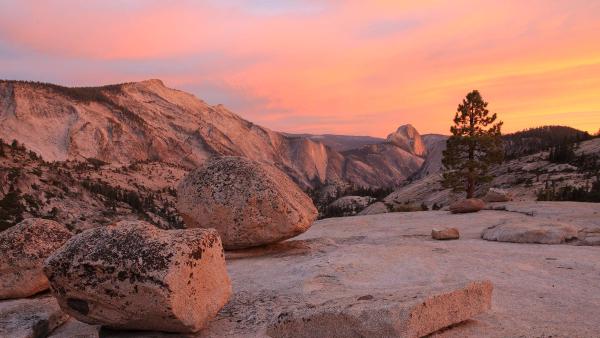 Sunset from Olmsted Point, Yosemite National Park, California, USA (© Robb Hirsch/Tandem Stills + Motion)